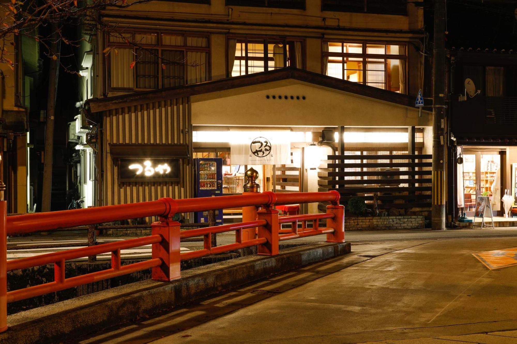 Tsuruya Ryokan Toyooka  Exteriör bild